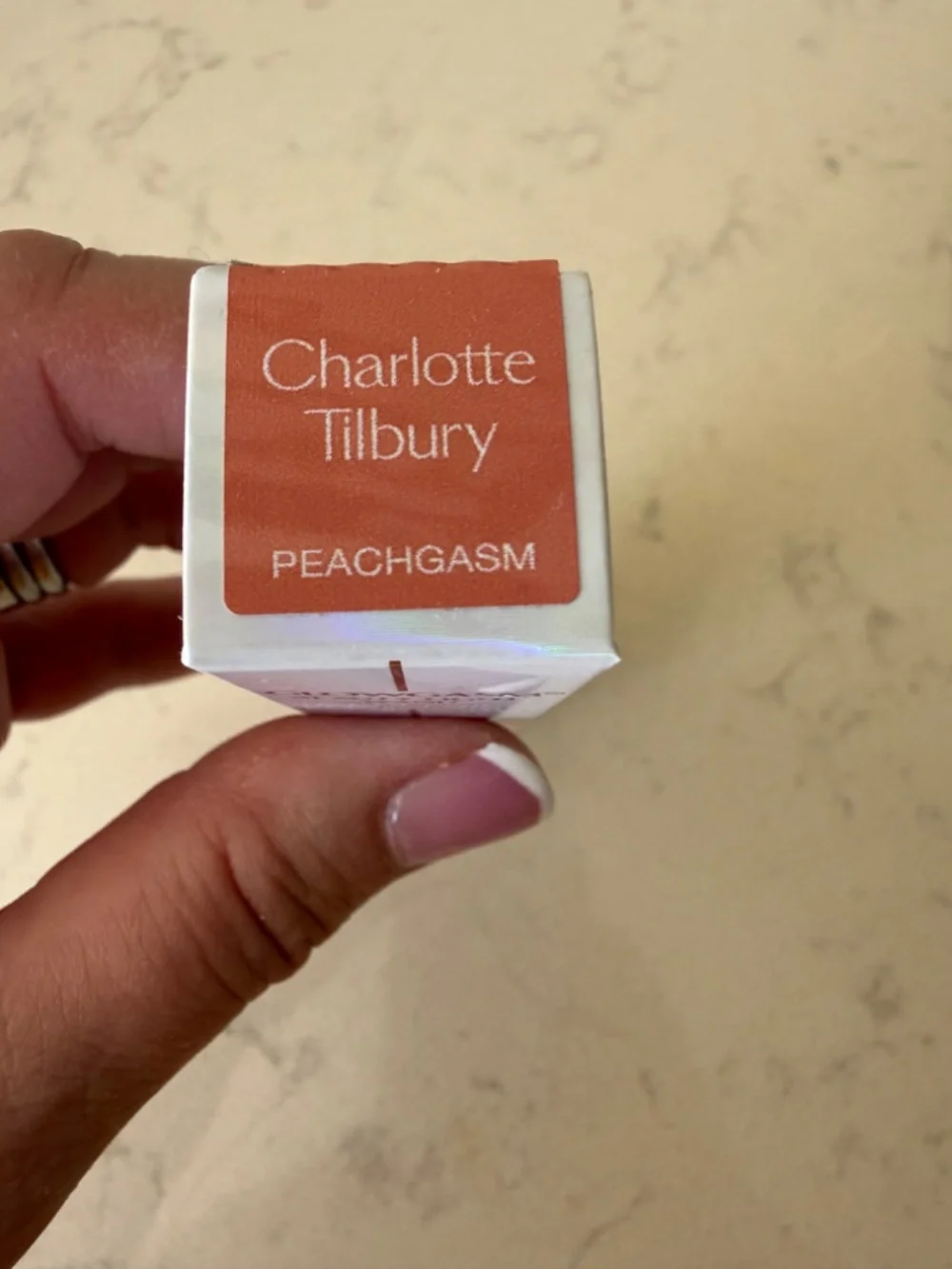 Charlotte Tilbury Glowgasm Beauty Light Wand High Blush in Peachgasm